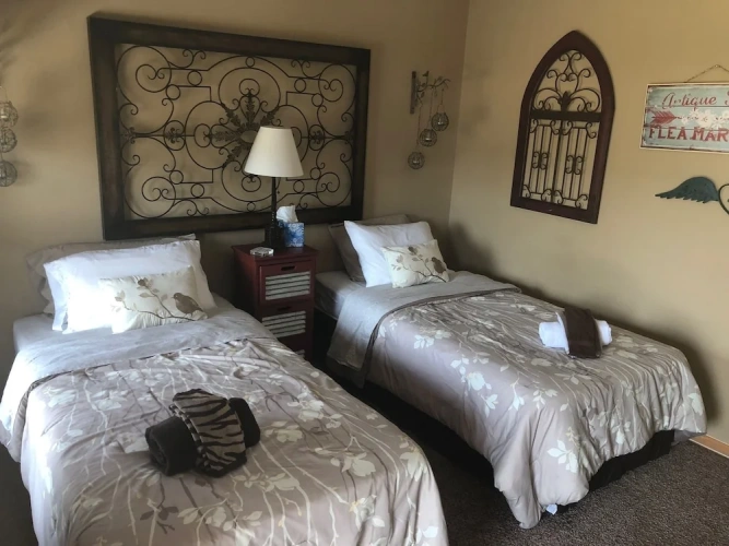 Standard Twin room