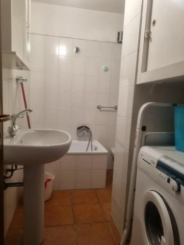 3 Bedrooms Apartment
