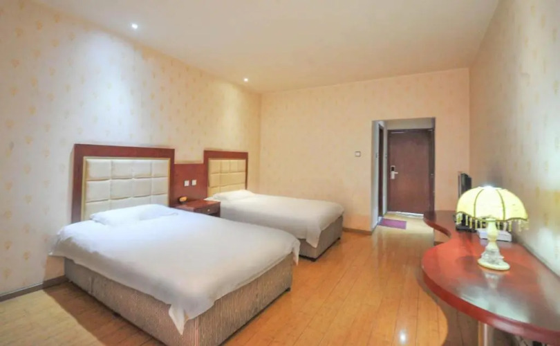 qinhai hotelHotel Overview