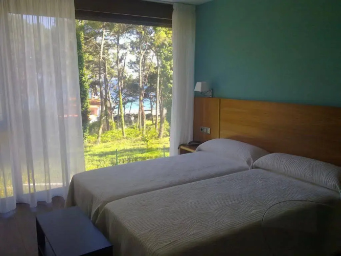 Hotel Alén do mar