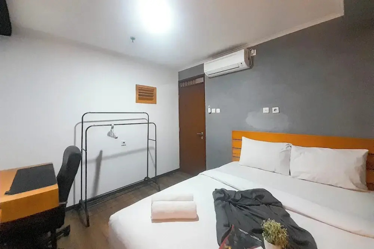 Industrial Look 2Br At Gateway Pasteur Apartment