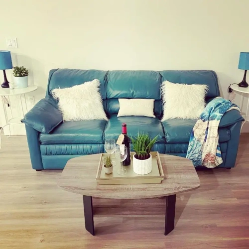 3 Bedrooms Apartment