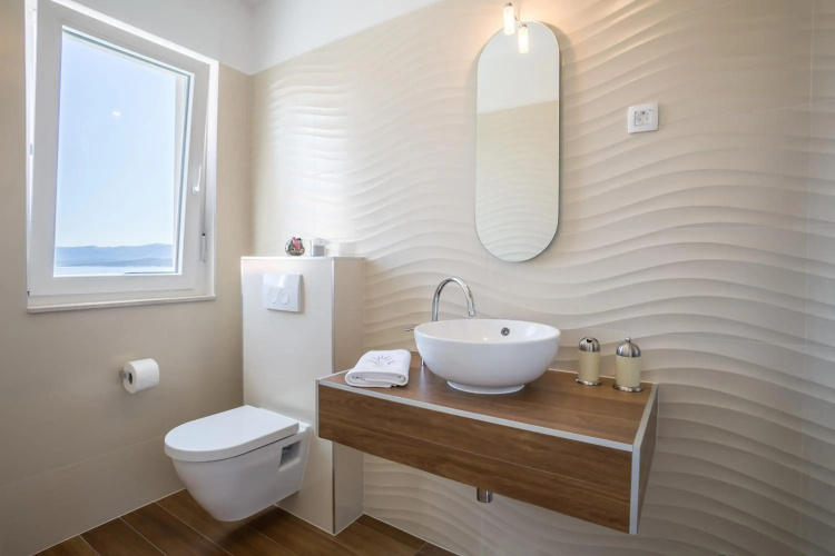 Villa Bol Brac save 15 percent on Split-villas com