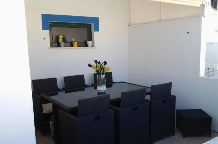 Erike Guest House