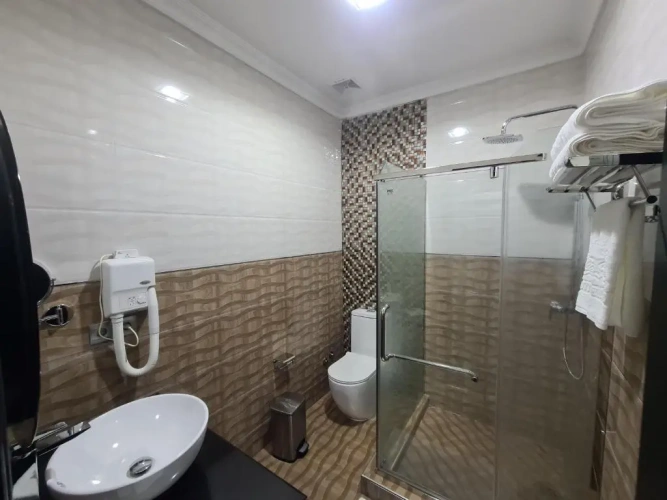 2 Bedrooms Apartment