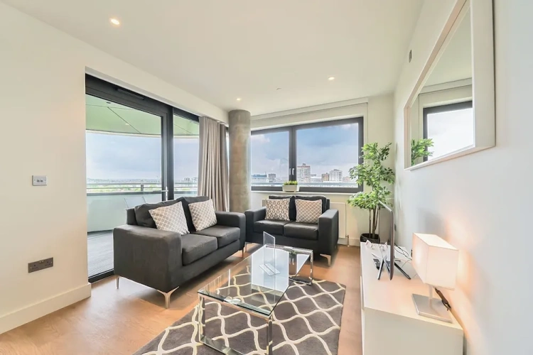 2 Bedrooms Apartment with balcony