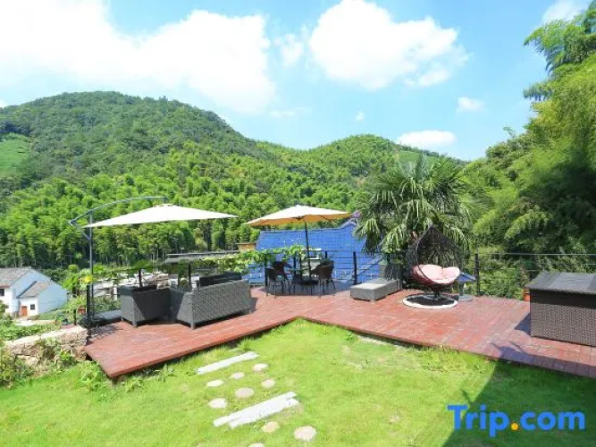 Yiling Shanju Hotel