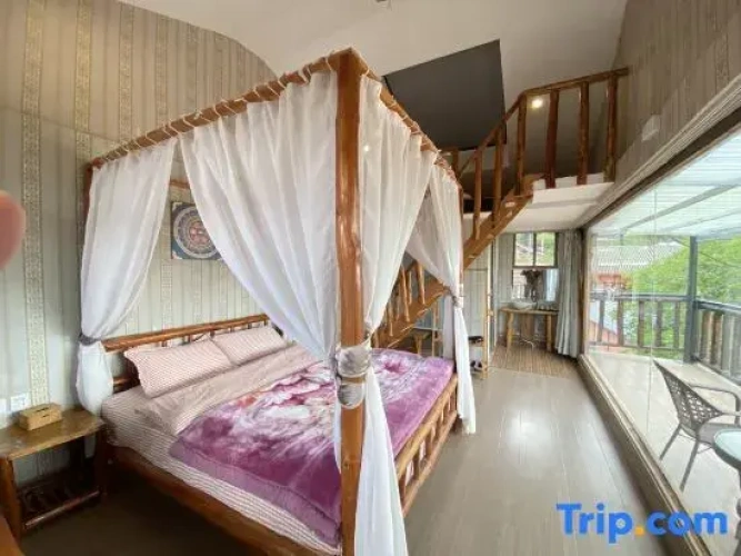 Deluxe Double room with lake view