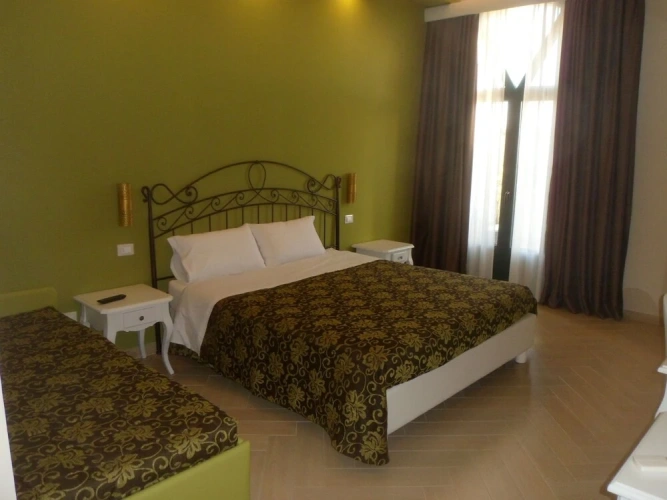 Superior Triple room with balcony