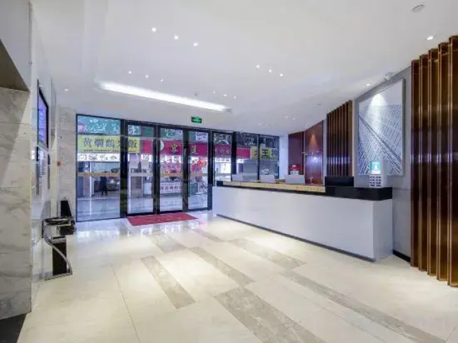 Vienna 3 Best Hotel (Nanning Huoche Dongzhan)