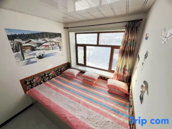 Economy Triple room