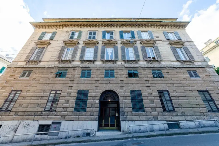 Royal - Historic Center