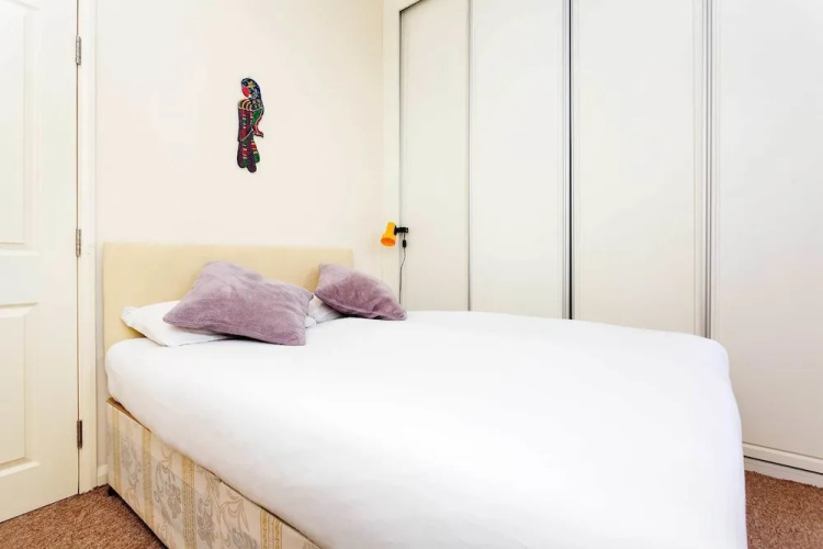Shepherd's Bush Pad