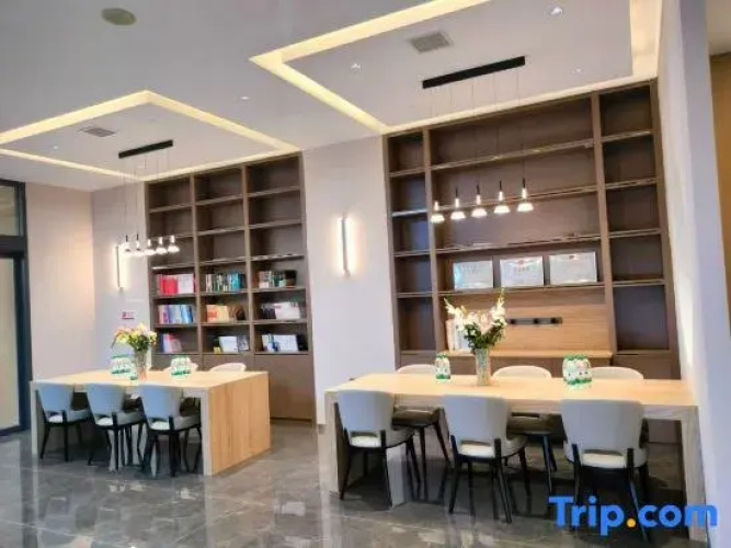 Yun Chen Hotel
