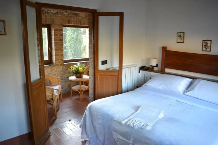 Standard Double room with balcony