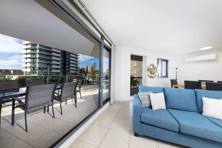 1 Bedroom Apartment with balcony and with city view