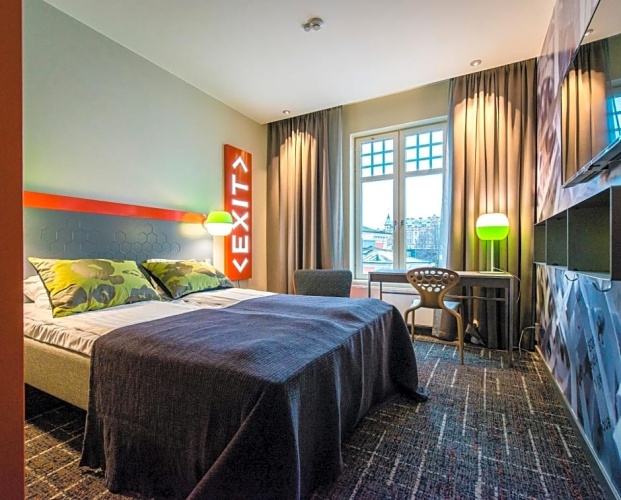 Standard Double room with view
