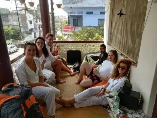 Stay Inn Hostel