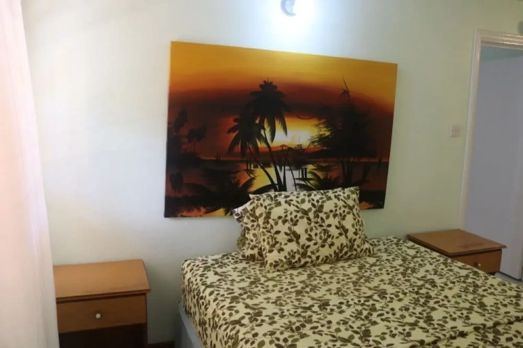 3 Bedrooms Apartment