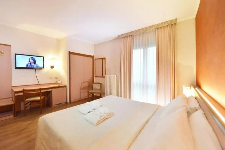 Standard Double room with balcony