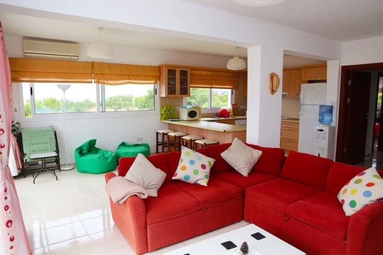 2 Bedrooms Apartment with balcony and with sea view