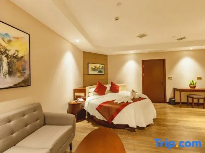 Triple Family Suite