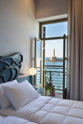 Deluxe room with balcony and with sea view