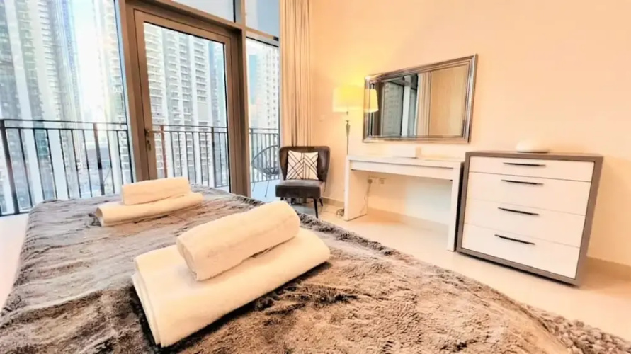 Luxurious Downtown Apt. with stunning views