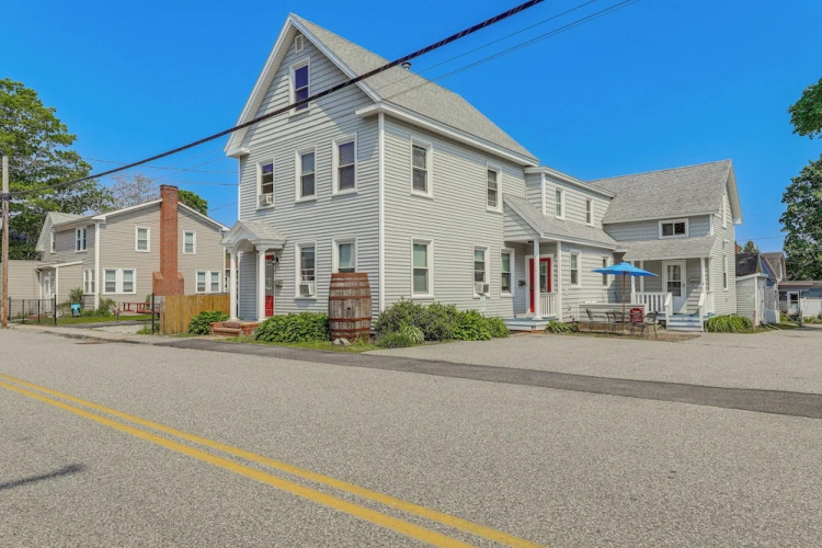 Walk To Pier & Ocean: Apt In Old Orchard Beach! - Saco, ME