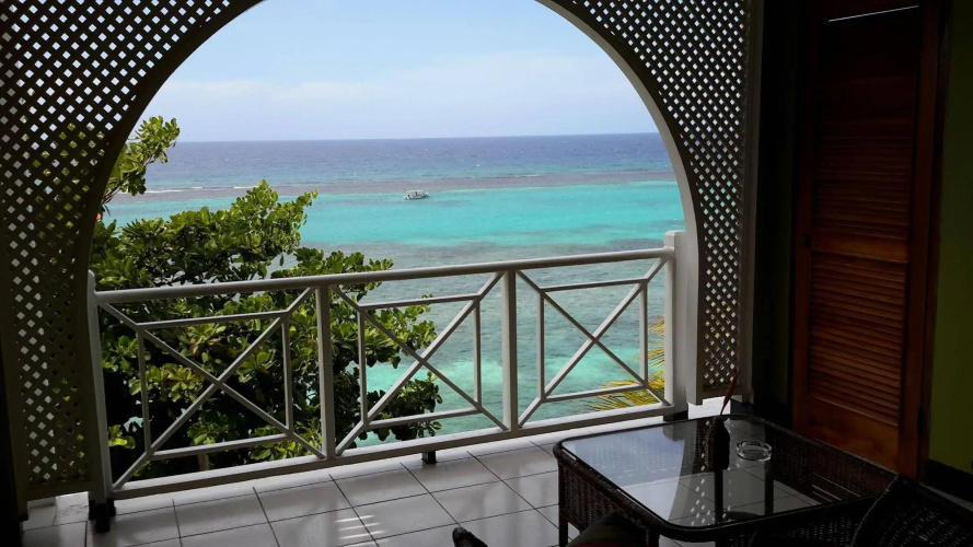 Hibiscus Lodge