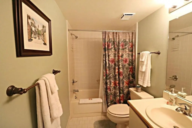 Ocean Village Club H21