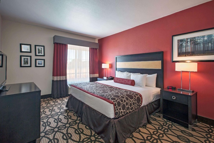 Deluxe Double Suite