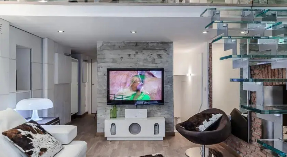 Design Loft In Milan