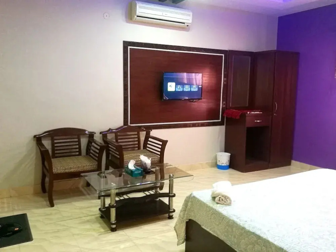 White Palace Guest House