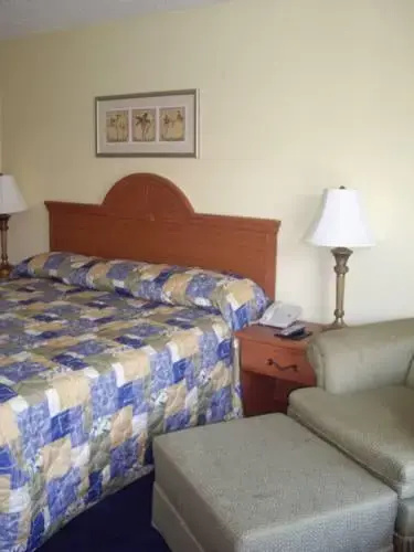 Charter House Inn