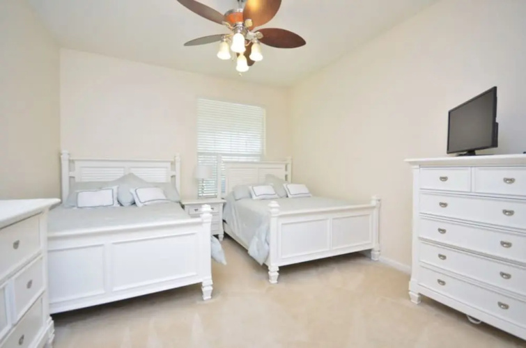 Vista Cay Three-bedroom