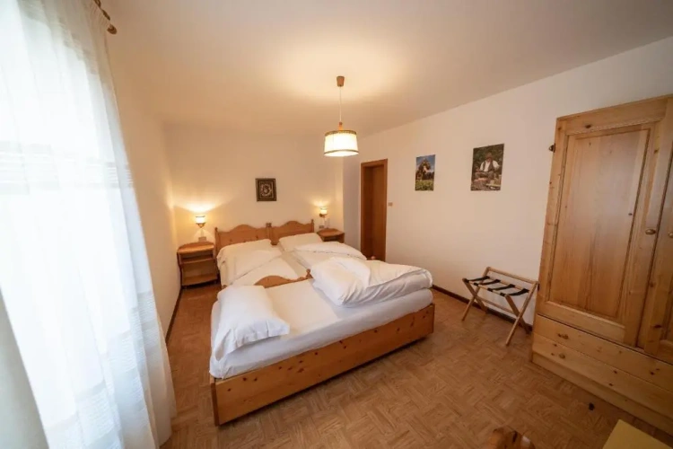 Standard Triple room with balcony