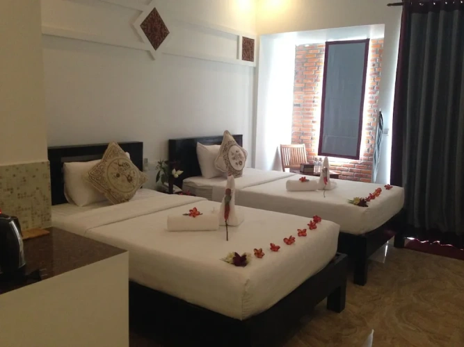 Standard Twin room with balcony