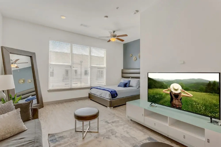 7th Avenue Condos by Barsala