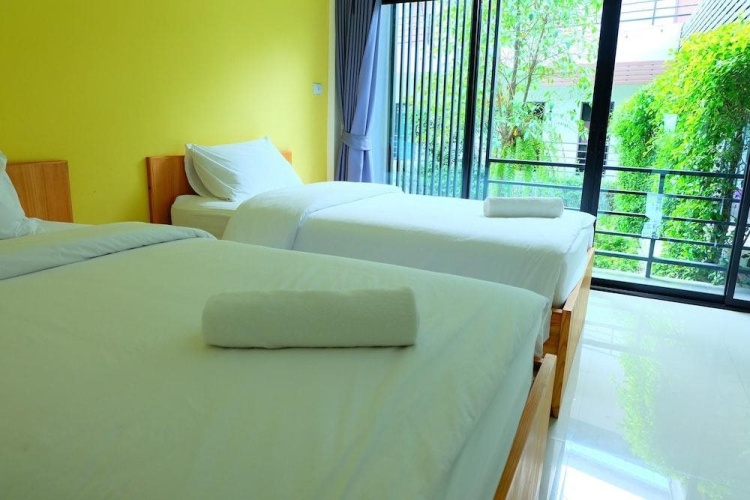 Bed Hub Hotel