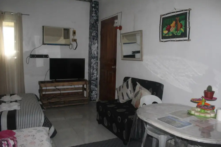 Maraño's Hometel