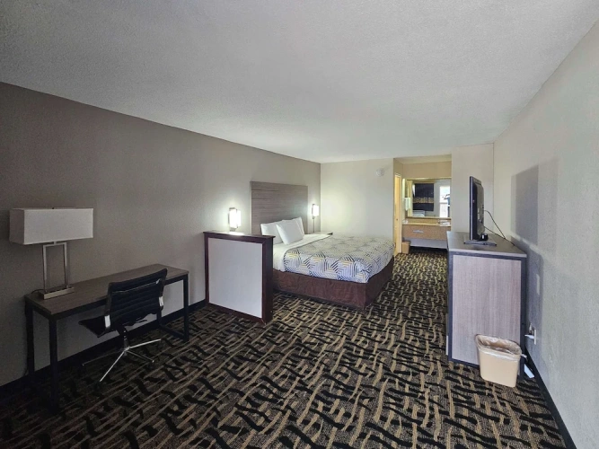 Deluxe Double Suite