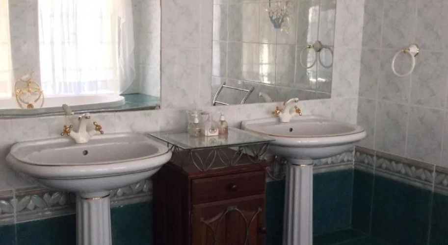 Florentia Guest House