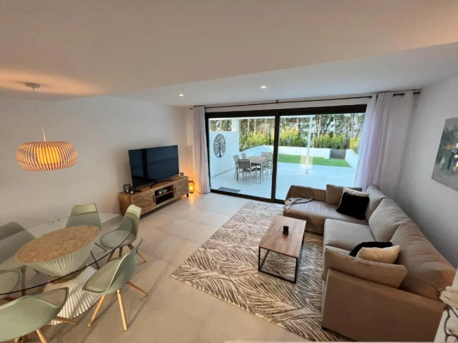 New 3 bed townhouse Estepona beachside