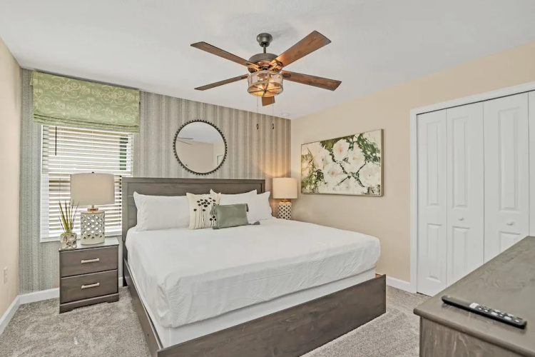 Large Villa, Private Pool+game Room+movie Theater!