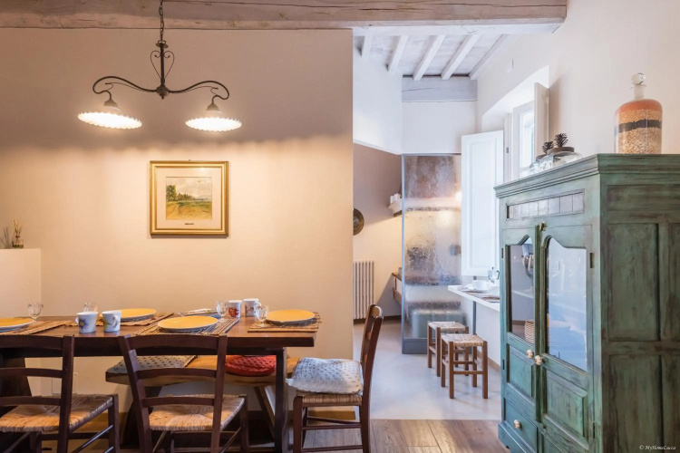 TORNESE with PRIVATE PARKING and TERRACE