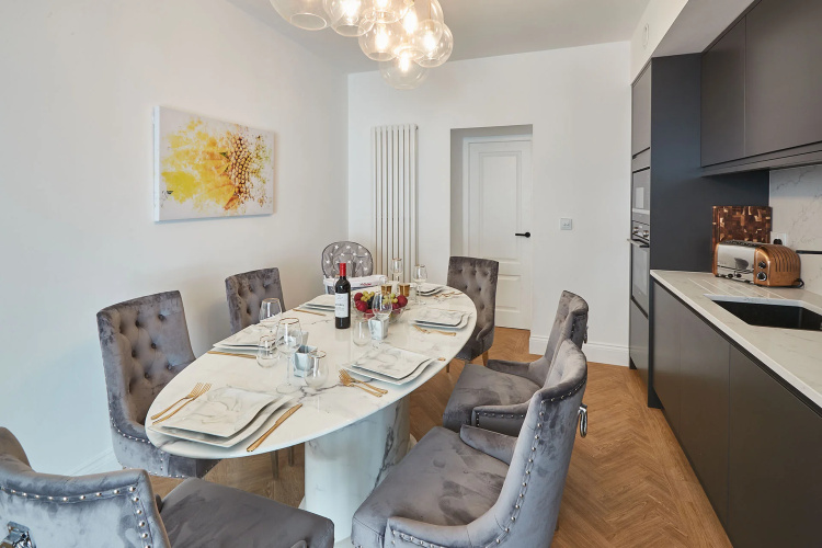 Host Stay Oxford House