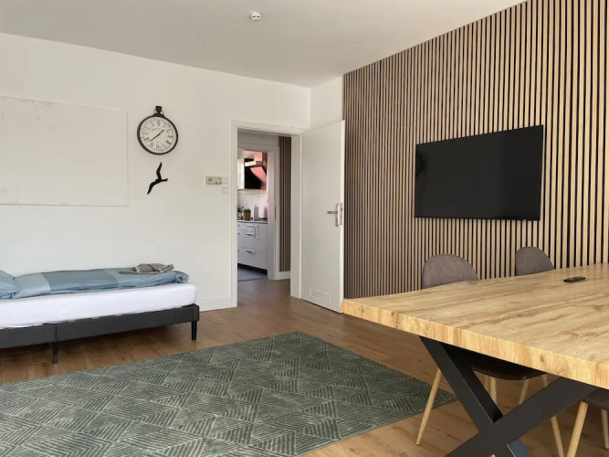 GREEN HILL Apartment