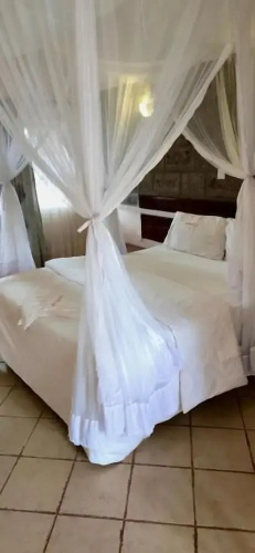 Trotters Hotel