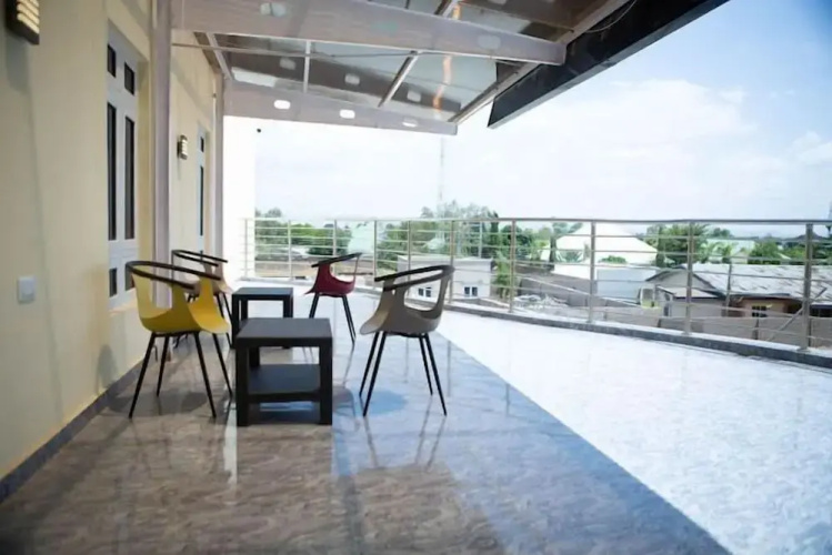 Mamma Chare Hotel